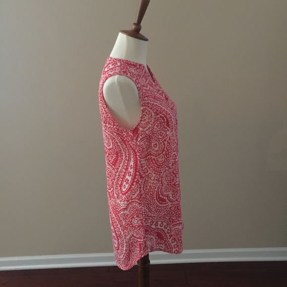 The Limited red and white paisley Sleeveless Top - Picture 3 of 8